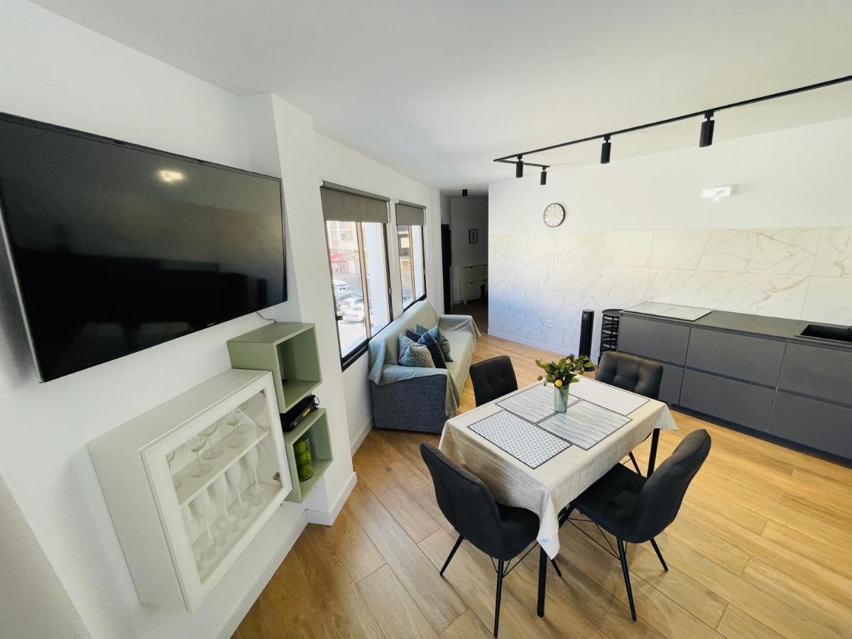 Tenerifeopenhome Central Corner Relax, Wifi, Breakfast, Beach Los Cristisnos Arona  Exterior photo
